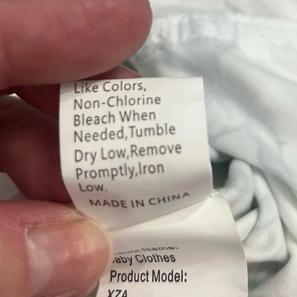 Girl Embroidery Short Sleeve Romper Collar Floral Smocked onesie size 18-24 mo - Picture 12 of 12